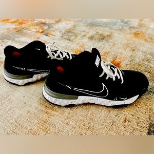 Nike Alpha Huarache Elite 3 Turf Shoes